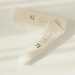 Relief Sun : Rice + Probiotics SPF50+ PA++++